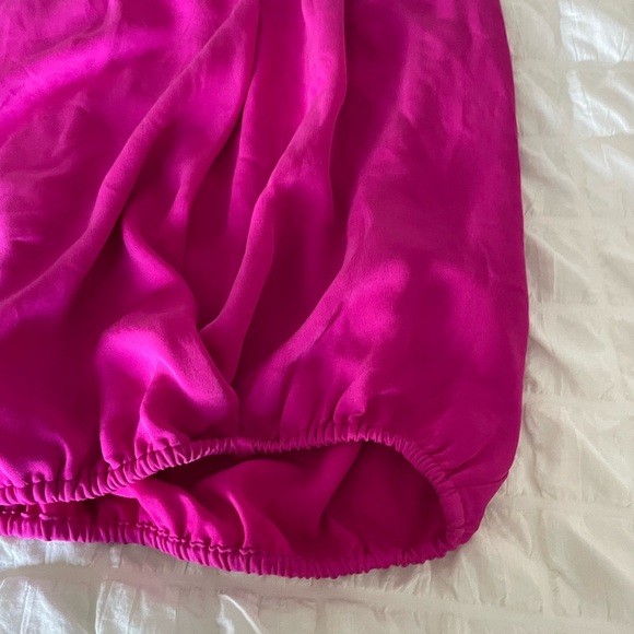 Joie Fucsia silk sleeveless top - Picture 4 of 6